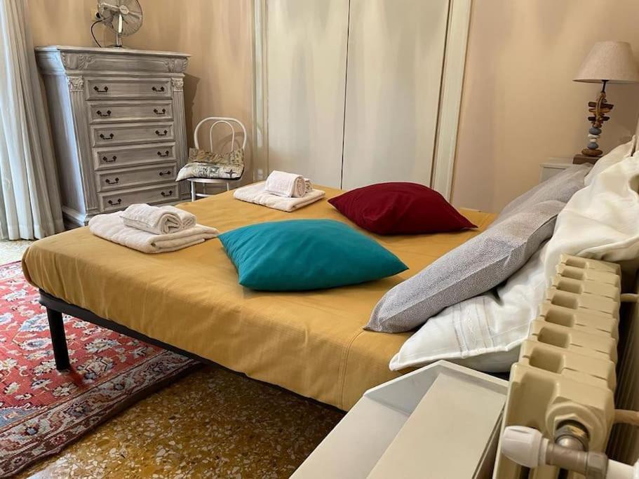 Devi Home Palermo Exteriör bild